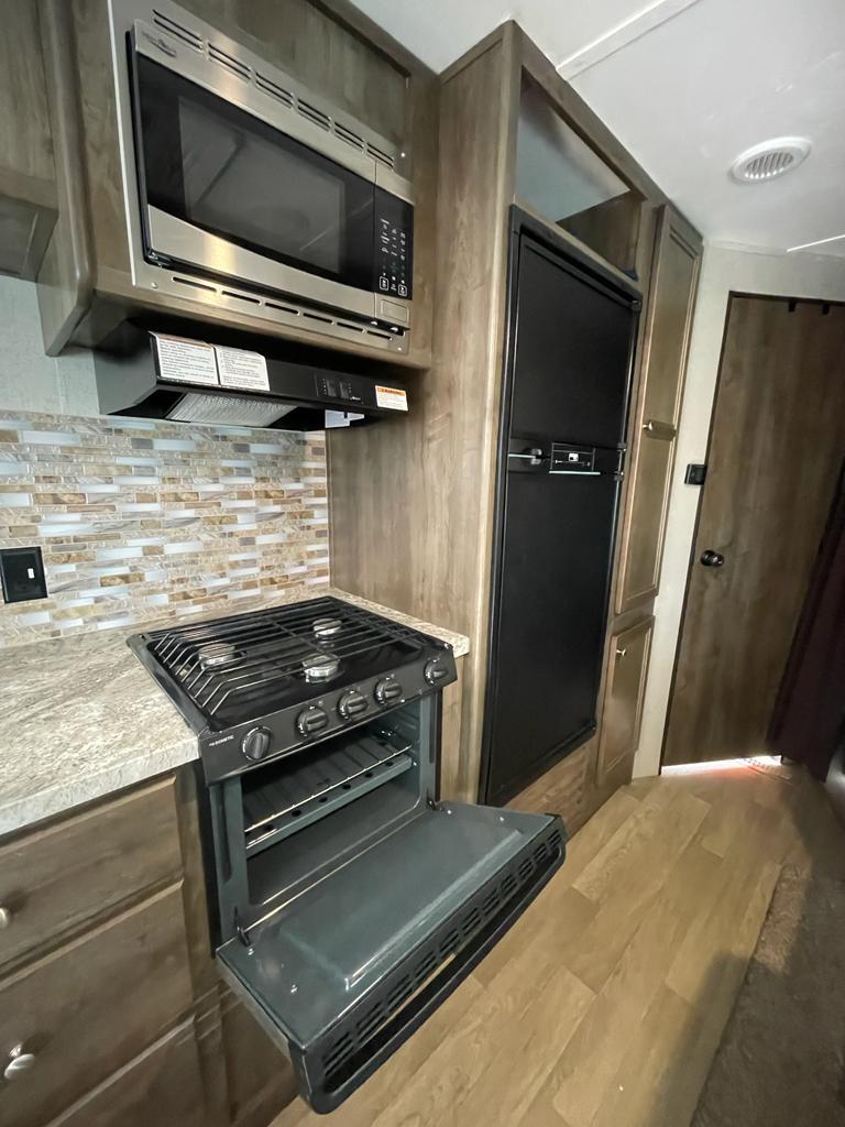 Photo 5 - 2018 Coleman Travel Trailer rental photo 7