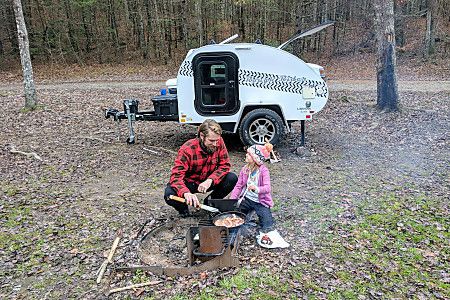 Photo 13 - 2016 Little Guy Travel Trailer rental photo 15