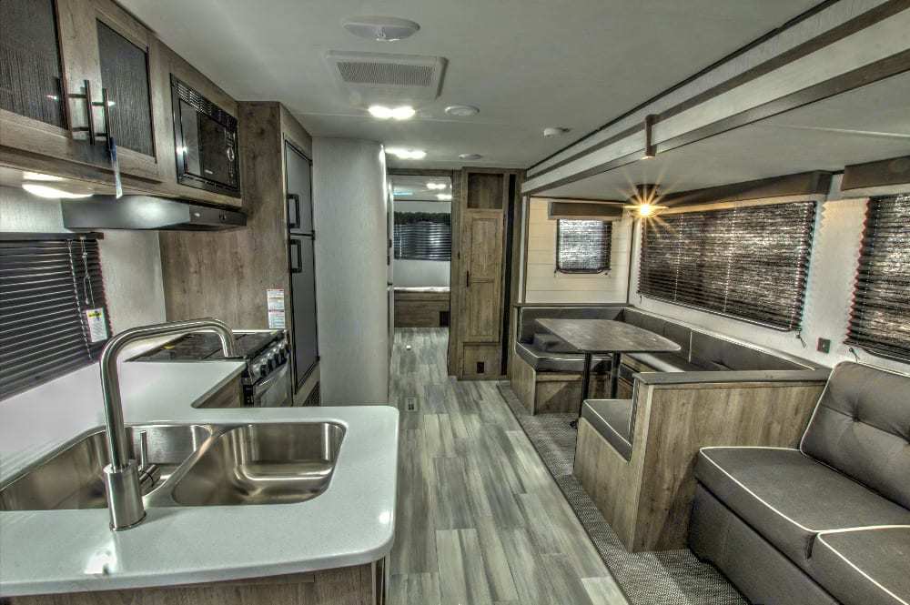 Photo 7 - 2021 HEART LAND Travel Trailer rental photo 9