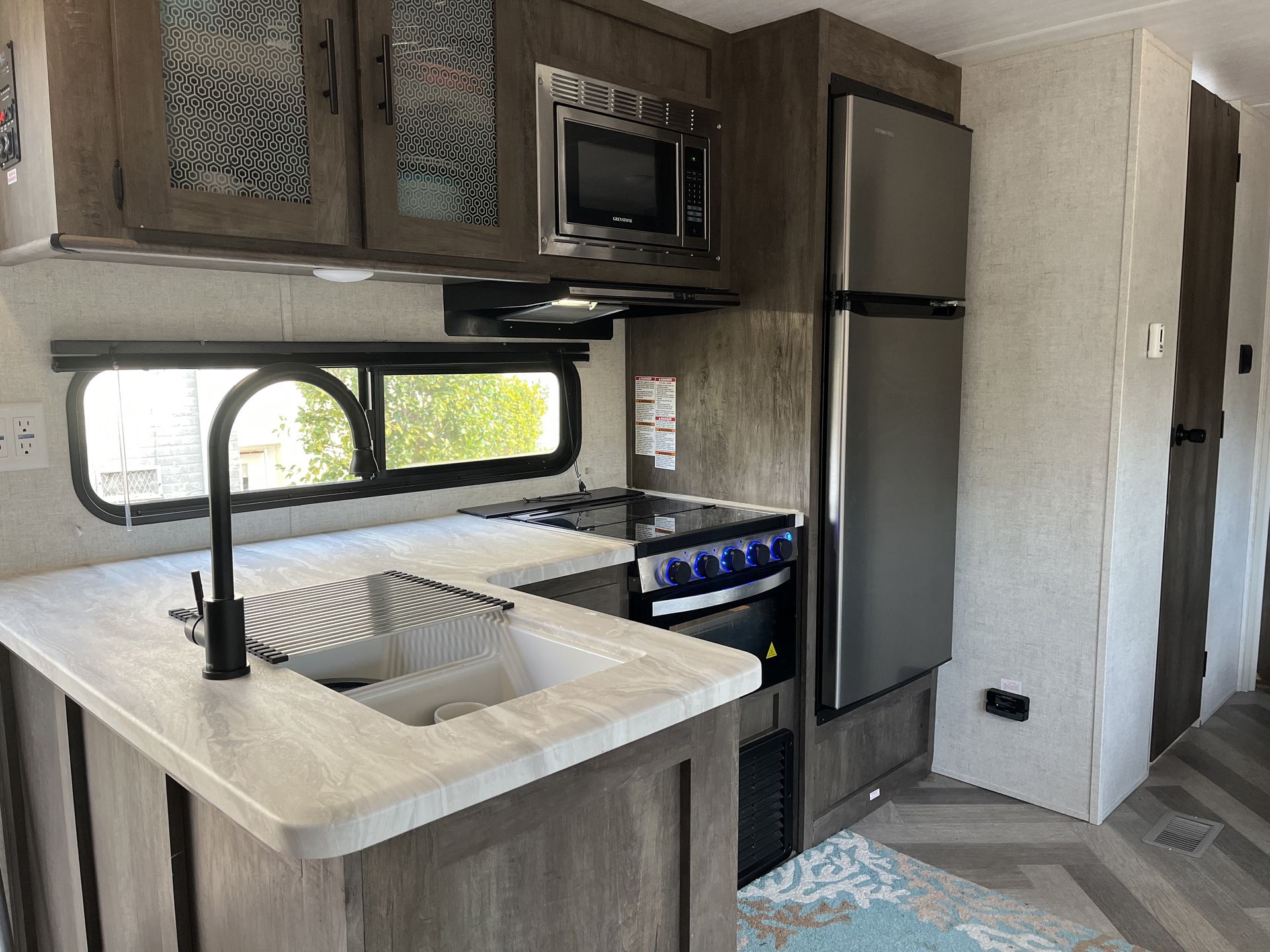 Photo 7 - 2020 Forest River Travel Trailer rental photo 9