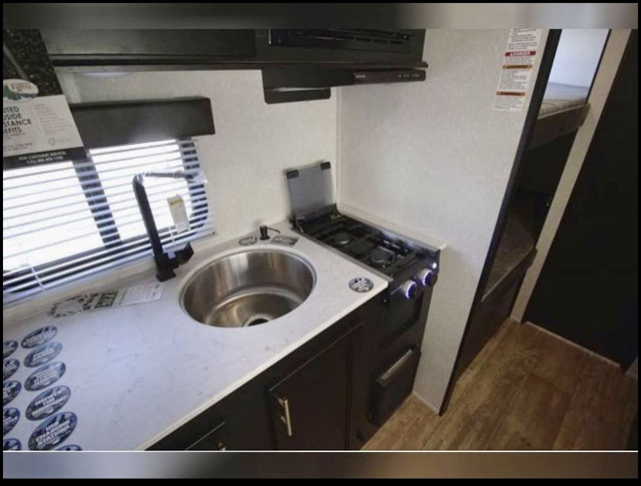 Photo 5 - 2021 Cherokee Trailer Travel Trailer rental photo 7
