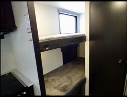 Photo 8 thumbnail 10