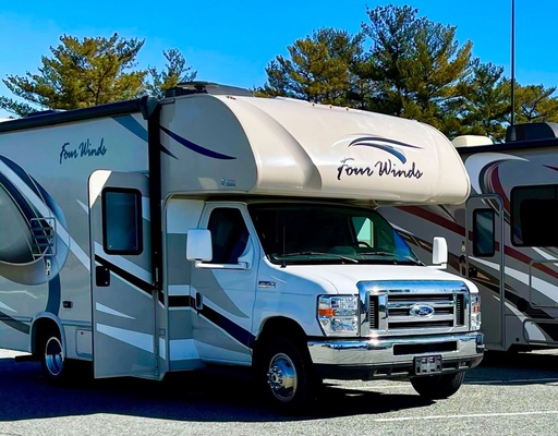 2018 Thor Motor Coach Four Winds Class C Motorhome for rent in Gaithersburg, MD