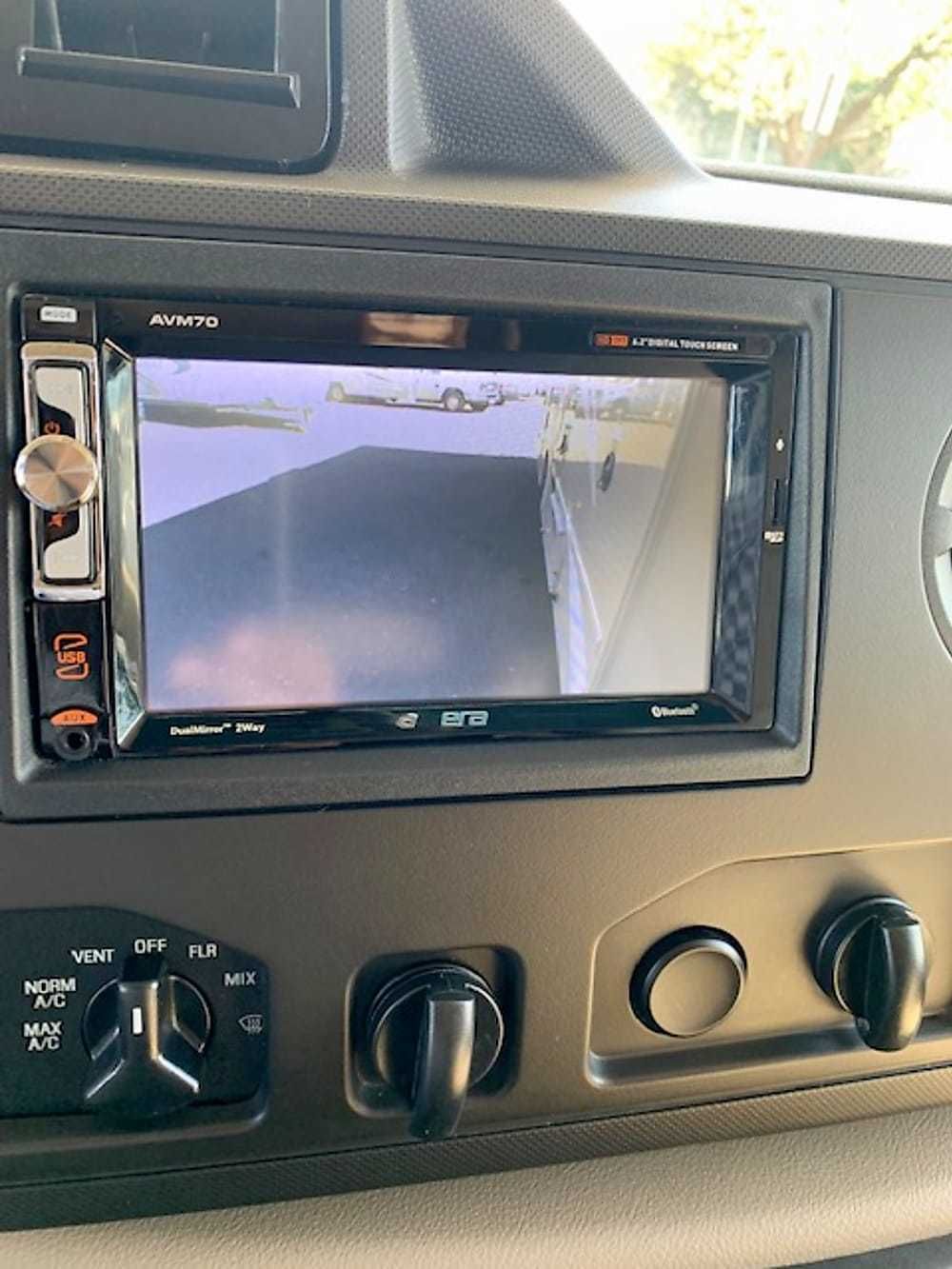 Photo 13 - 2019 Thor Motor Coach Class C Motorhome rental photo 15