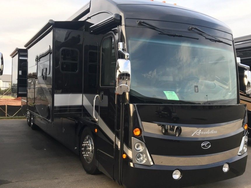 Photo 0 - 2020 American Coach Class A Motorhome rental photo 5