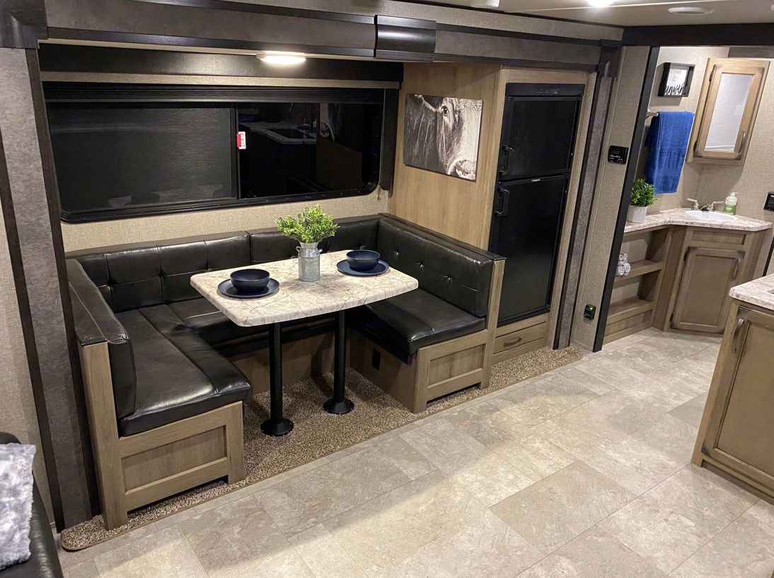 Photo 6 - 2020 Grand Design Travel Trailer rental photo 8