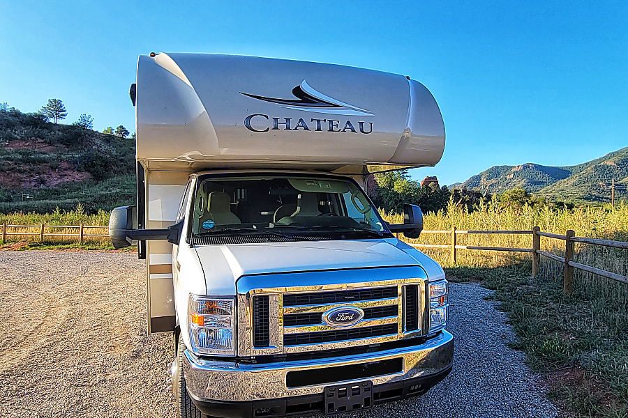Photo 44 - 2020 Thor Motor Coach Class C Motorhome rental photo 46