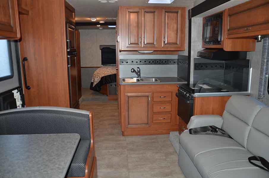 Photo 5 - 2020 Fleetwood Class C Motorhome rental photo 7