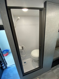 Photo 22 thumbnail 24
