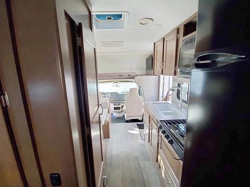 2019 Winnebago Outlook Class C Motorhome for rent in Los Angeles, CA