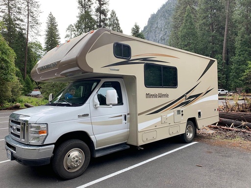 2019 Winnebago Minnie Winnie Class C Motorhome for rent in Los Angeles, CA