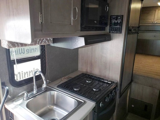 2019 Winnebago Minnie Winnie Class C Motorhome for rent in Los Angeles, CA