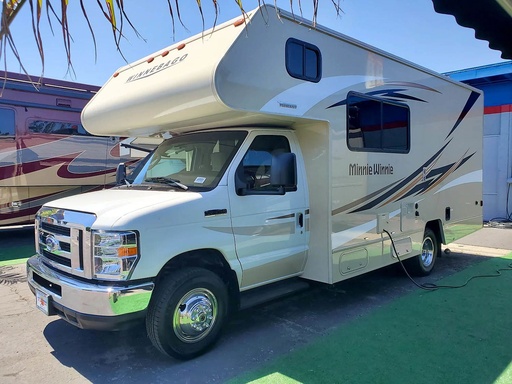2018 Winnebago Minnie Winnie Class C Motorhome for rent in Los Angeles, CA