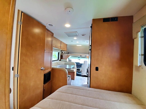 2018 Winnebago Minnie Winnie Class C Motorhome for rent in Los Angeles, CA