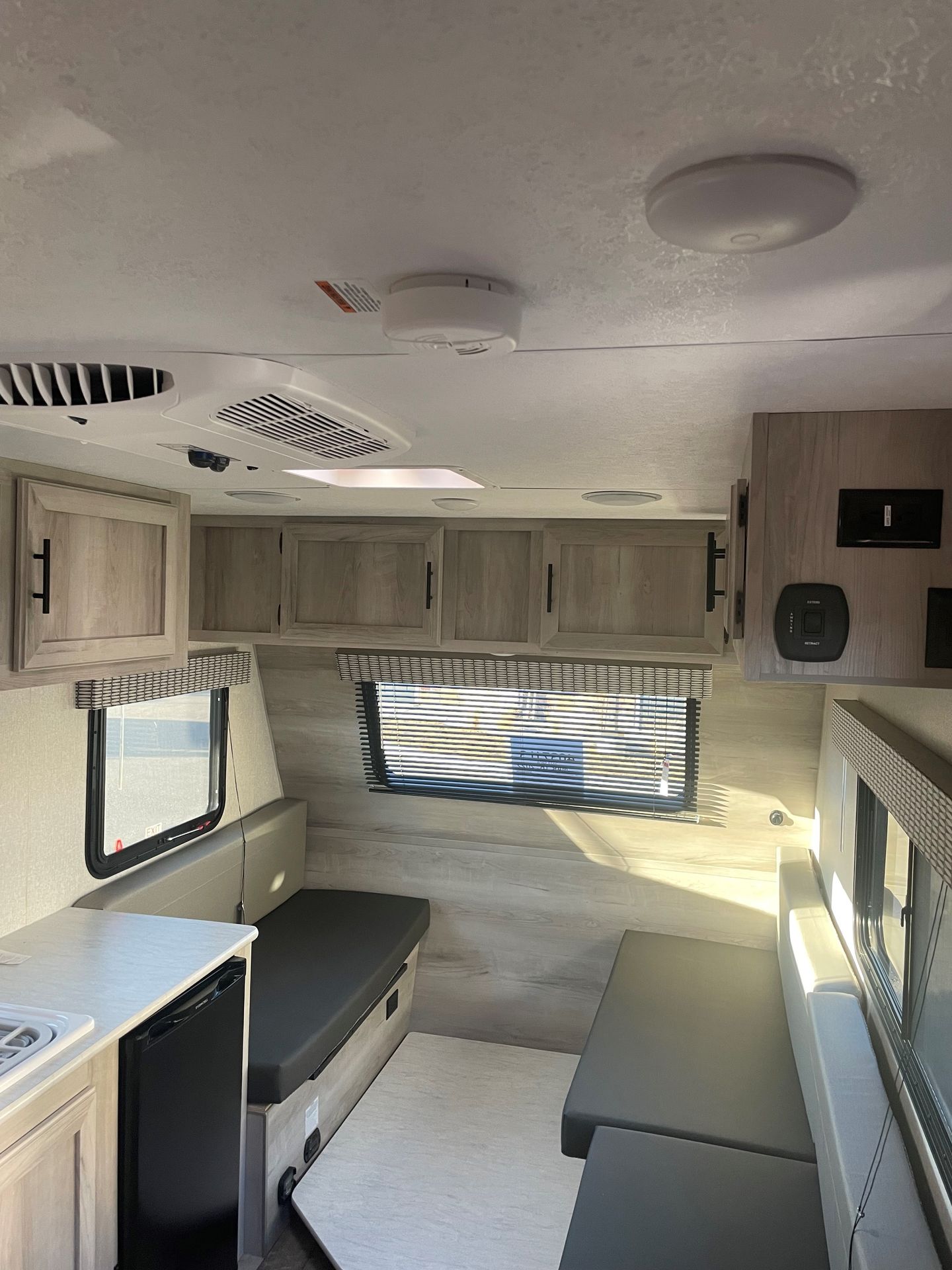Photo 5 - 2022 Thor Travel Trailer rental photo 7