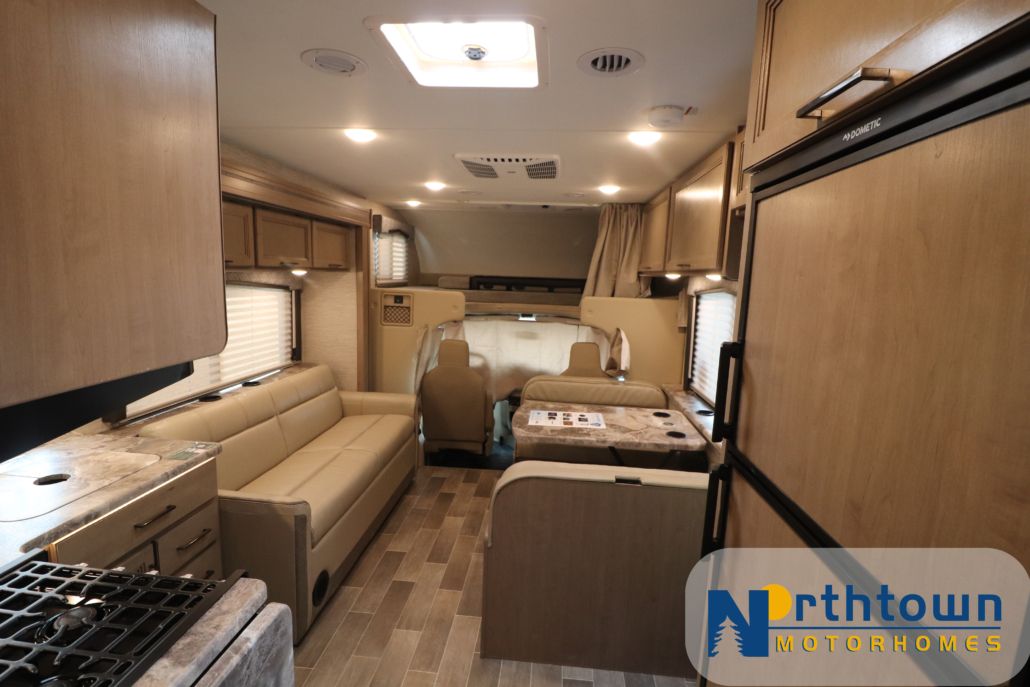 Photo 10 - 2022 Thor Motor Coach Class C Motorhome rental photo 12