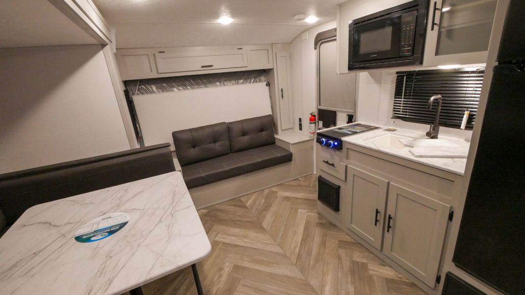 Photo 15 - 2020 Forest River Travel Trailer rental photo 17