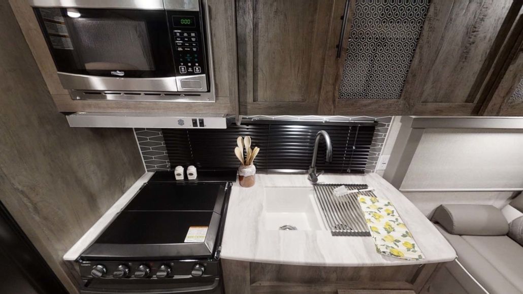 Photo 5 - 2022 Forest River Travel Trailer rental photo 7