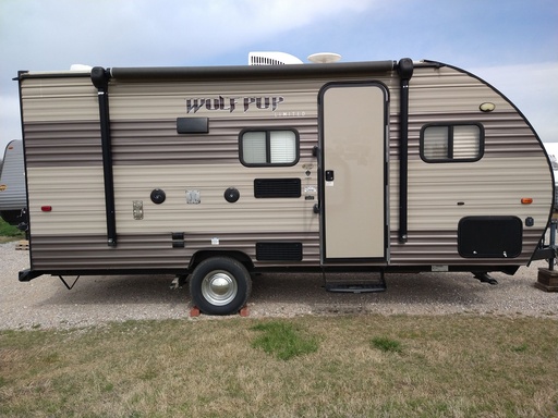 2017 Forest River Wolfpup 1500 Travel Trailer for rent in Goddard, KS