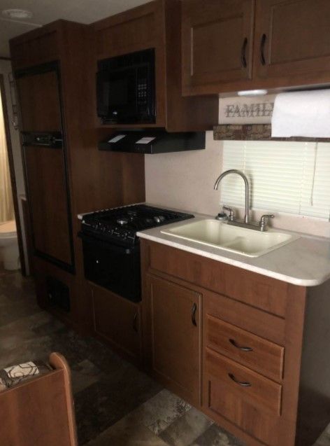 Photo 3 - 2015 Jayco Travel Trailer rental photo 5
