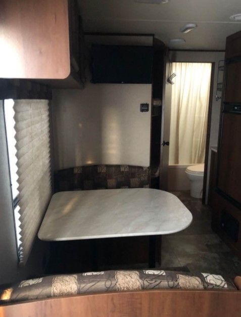 Photo 4 - 2015 Jayco Travel Trailer rental photo 6