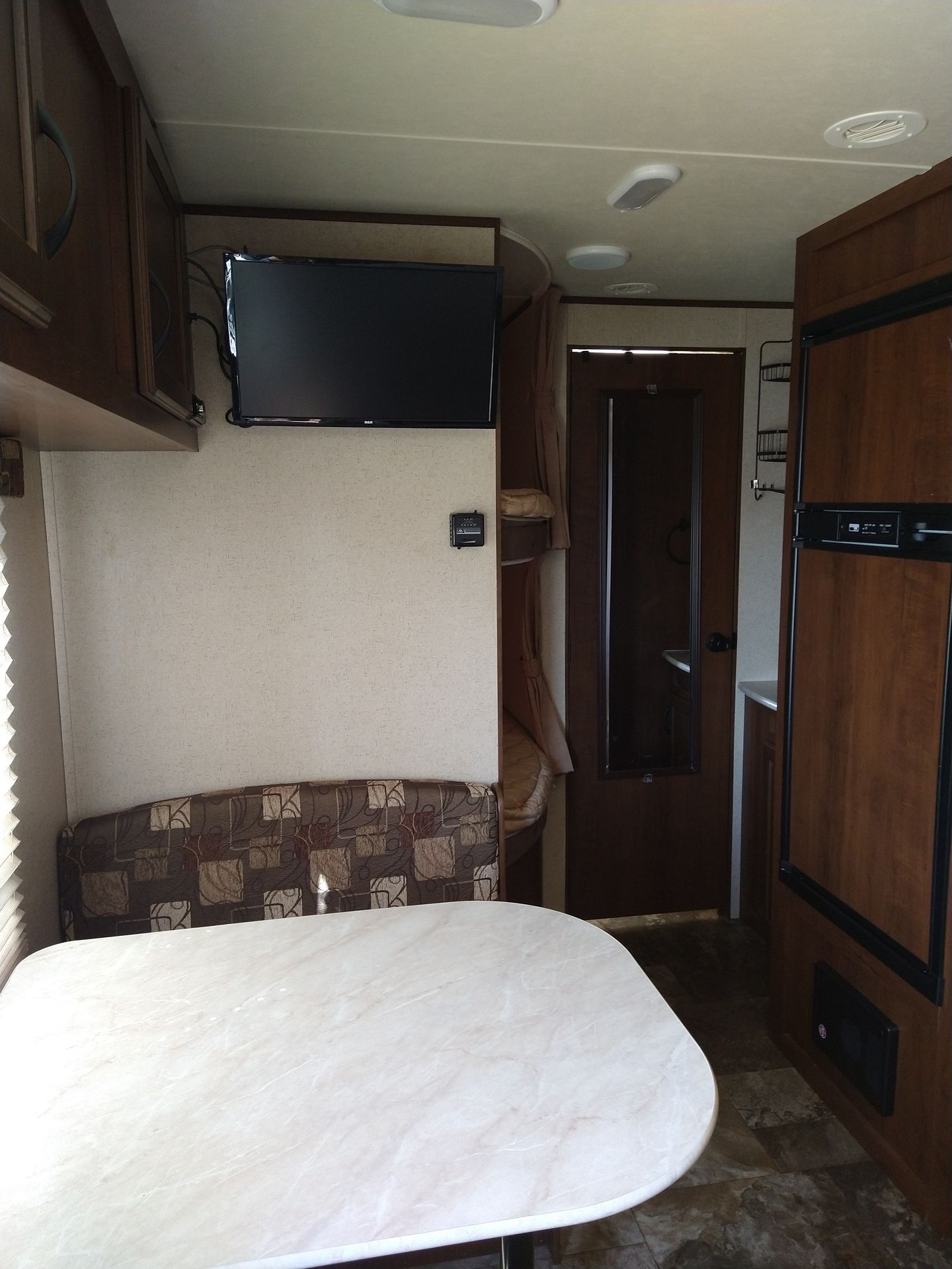 Photo 6 - 2015 Jayco Travel Trailer rental photo 8