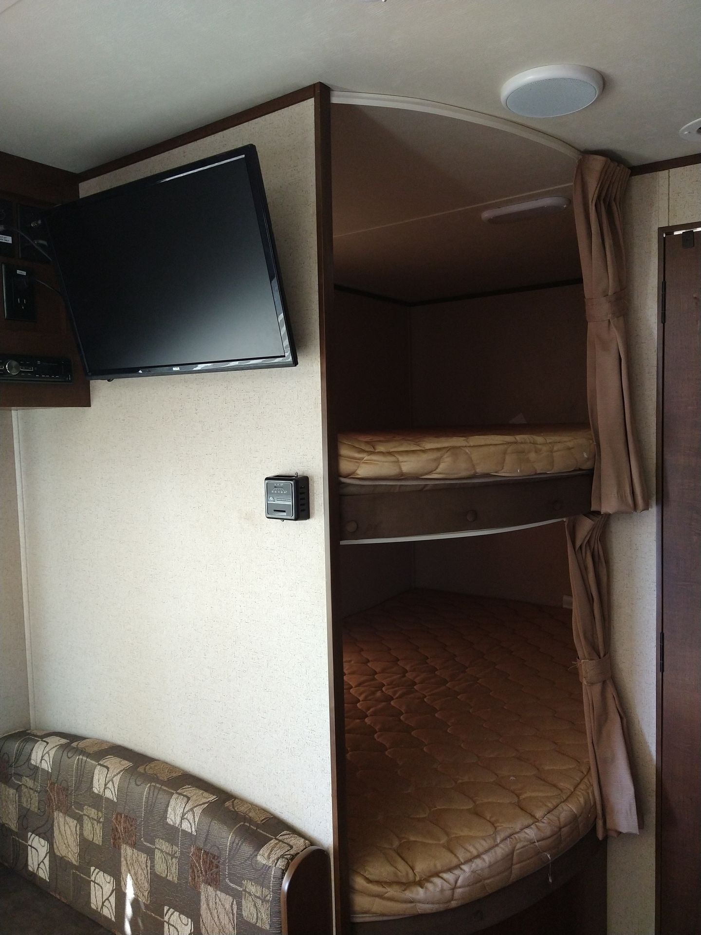 Photo 10 - 2015 Jayco Travel Trailer rental photo 12