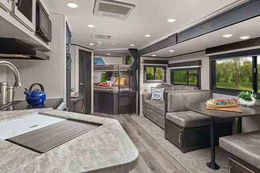 2020 Jayco Jay Feather 27BHB Travel Trailer for rent in Lebanon, OH