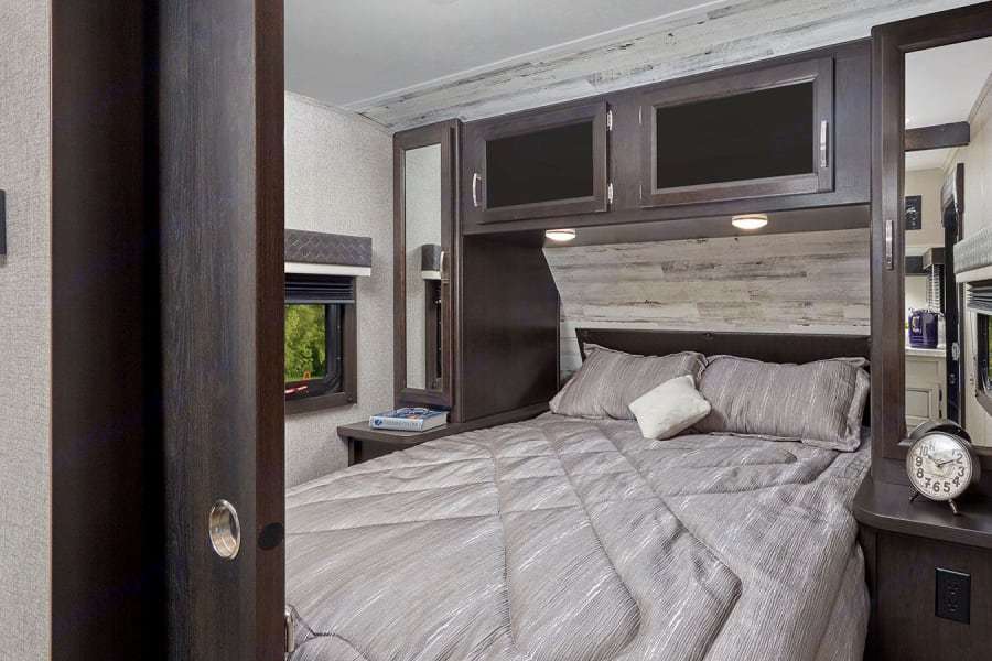Photo 4 - 2020 Jayco Travel Trailer rental photo 6