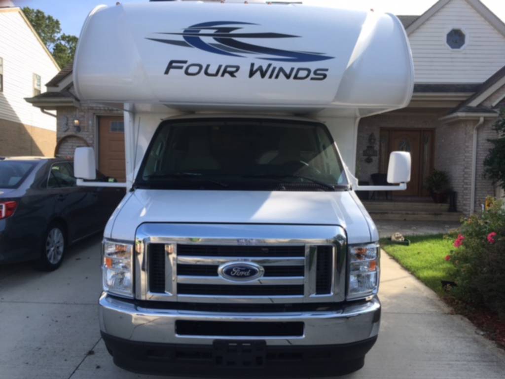 Photo 1 - 2020 Thor Class A Motorhome rental photo 12