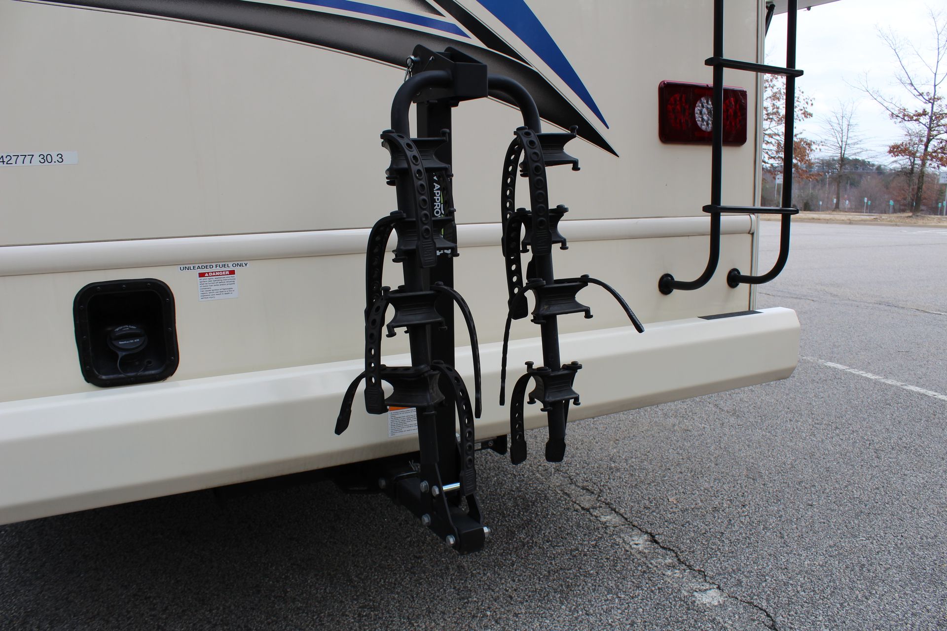 Photo 33 - 2021 Thor Motor Coach Class A Motorhome rental photo 35