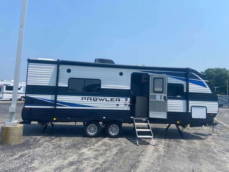 Photo 3 - 2022 Heartland Travel Trailer rental photo 5