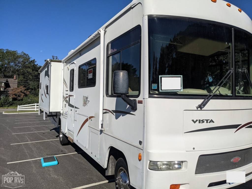 Photo 0 - 2008 Winnebago Class A Motorhome rental photo 2