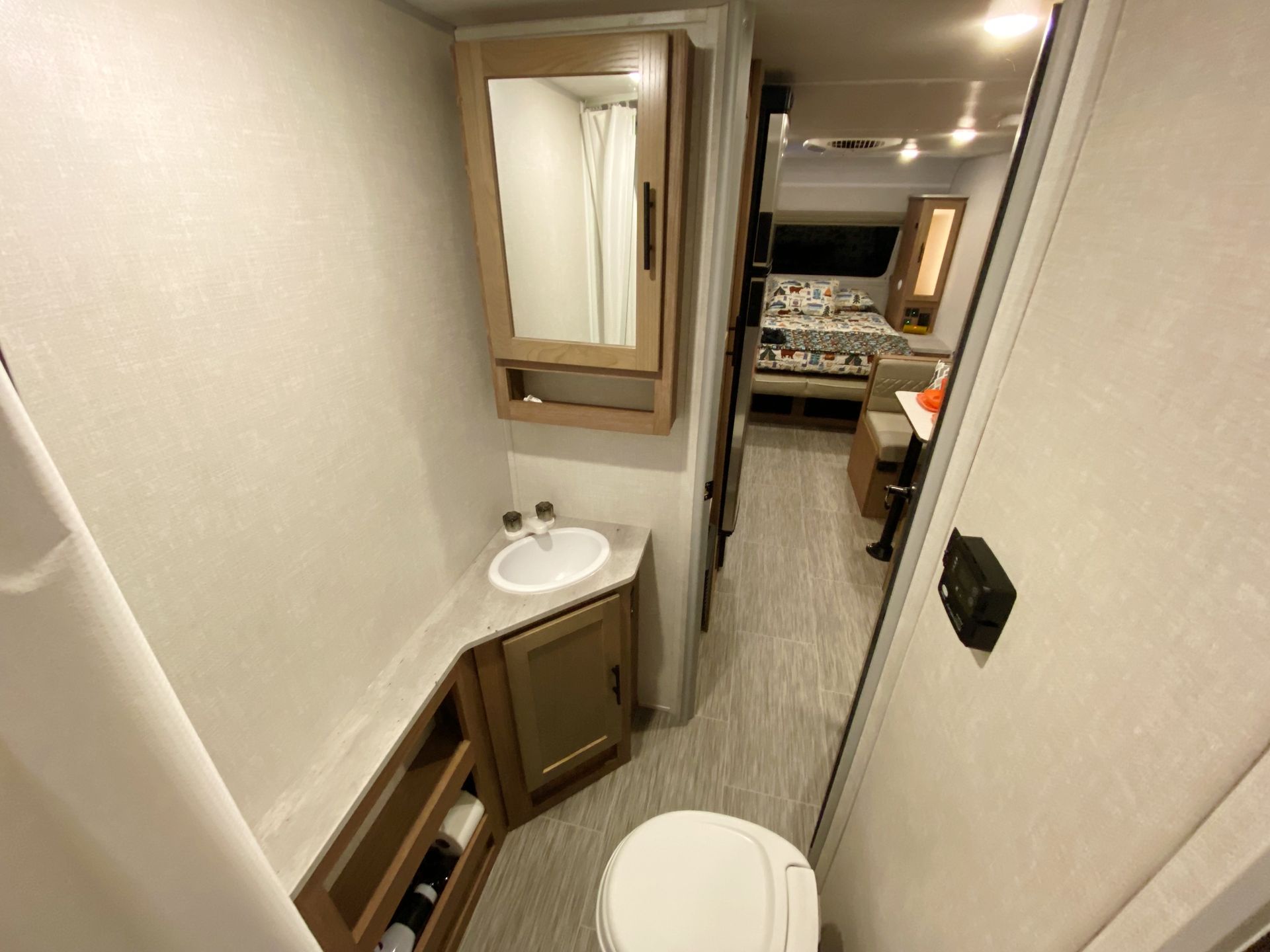 Photo 11 - 2022 Forest River Travel Trailer rental photo 13