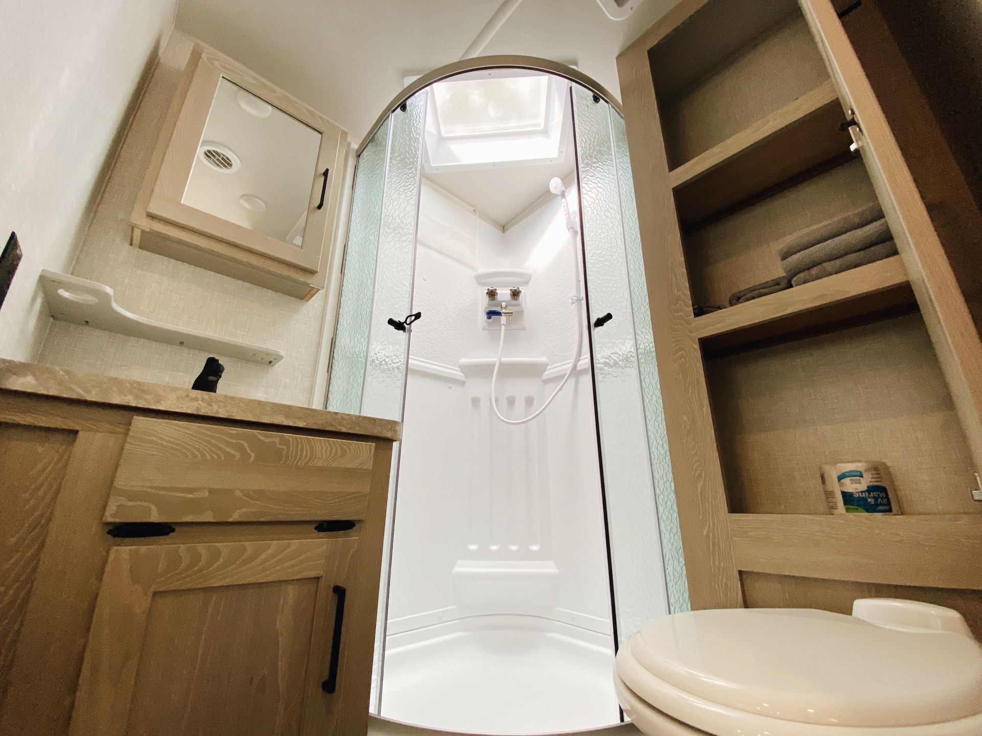 Photo 17 - 2022 Forest River Travel Trailer rental photo 19