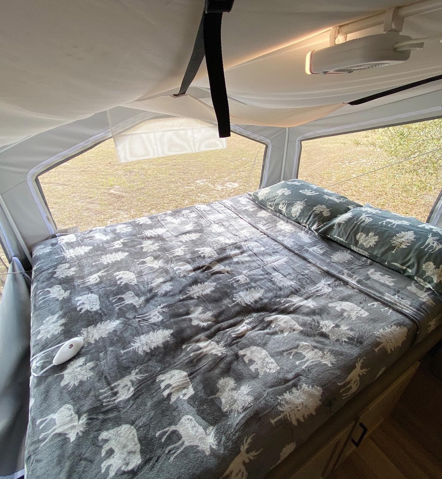Photo 5 - 2022 Forest River Travel Trailer rental photo 7