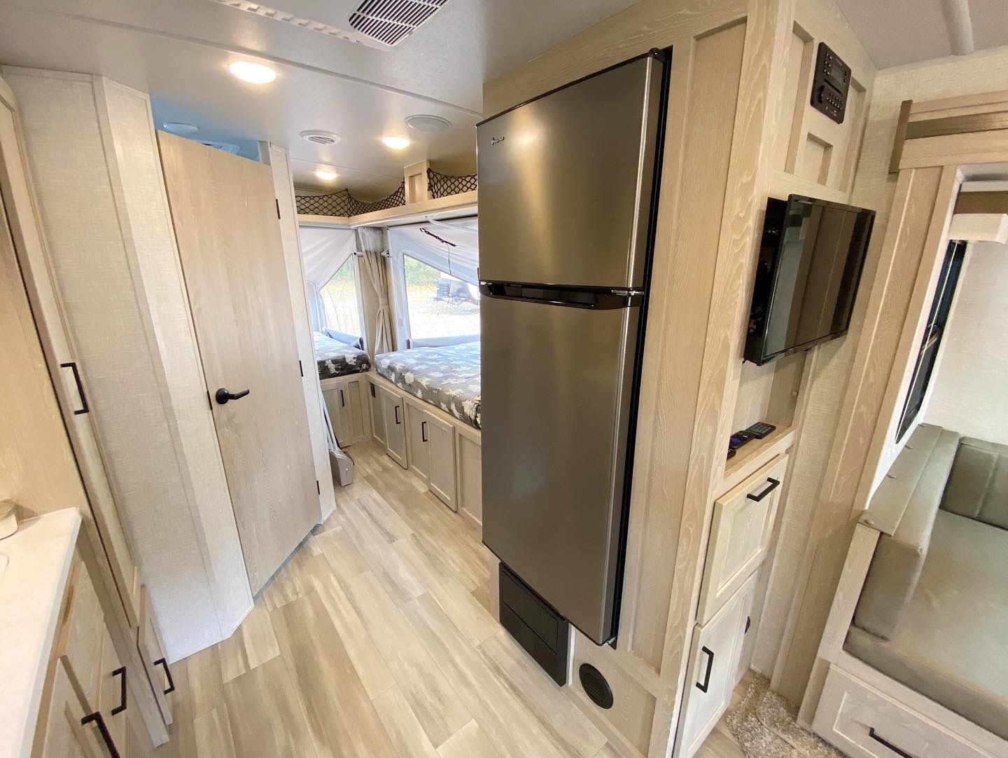 Photo 12 - 2022 Forest River Travel Trailer rental photo 14