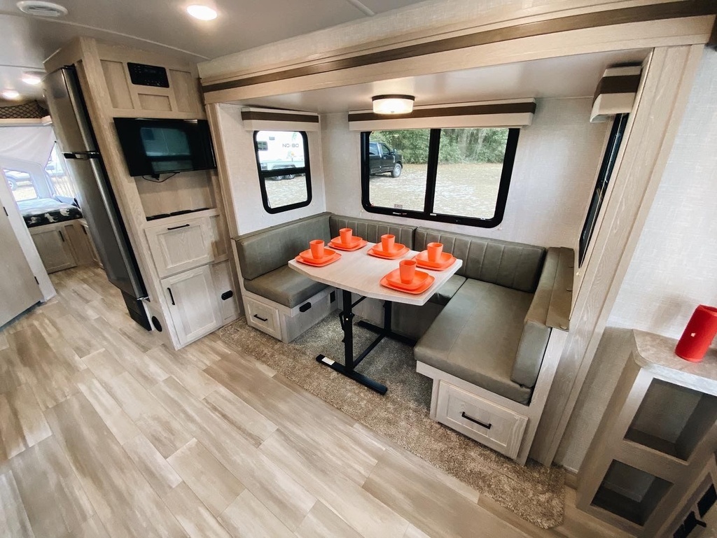 Photo 14 - 2022 Forest River Travel Trailer rental photo 16