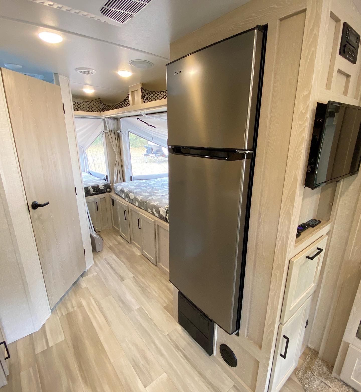 Photo 15 - 2022 Forest River Travel Trailer rental photo 17