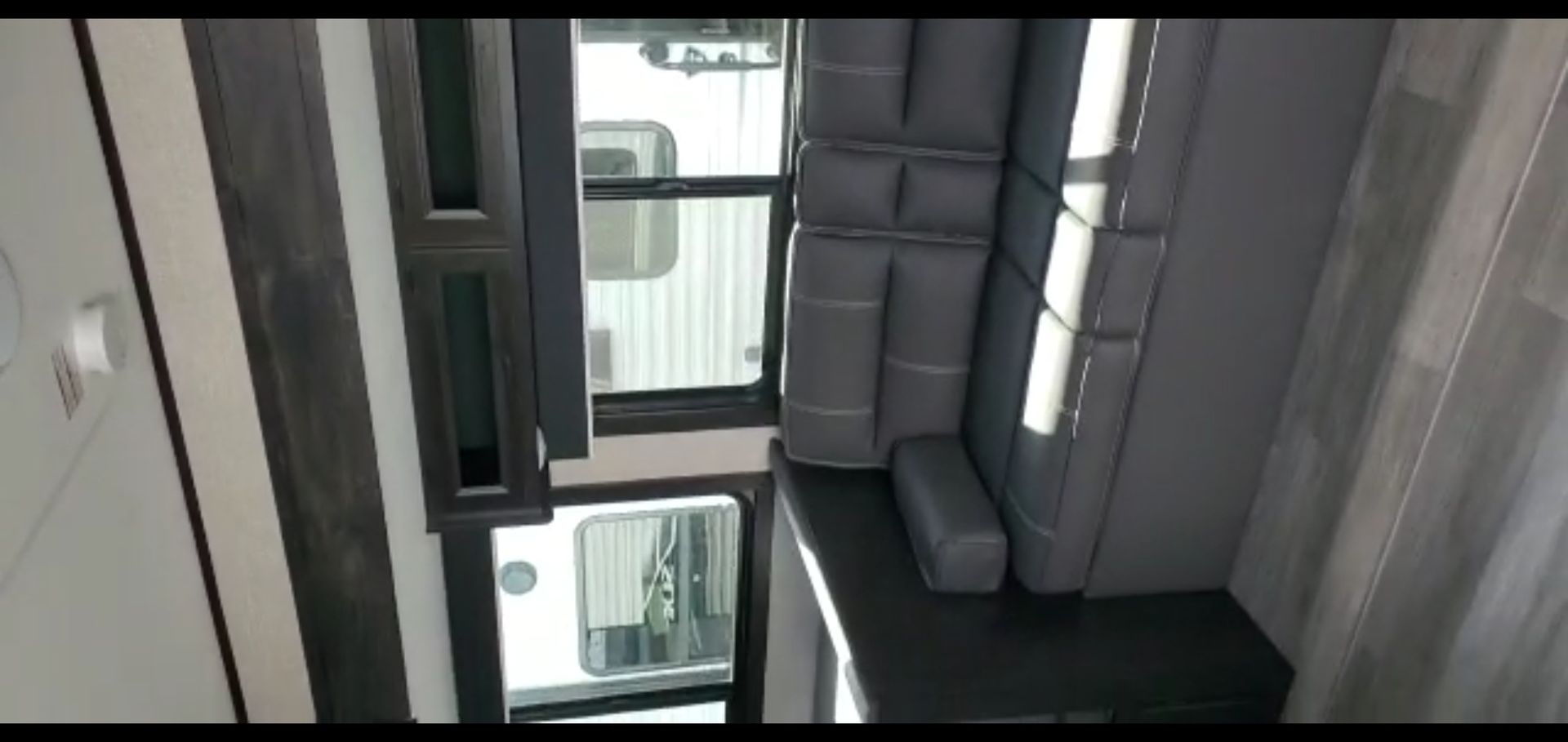 Photo 5 - 2022 Jayco Travel Trailer rental photo 6