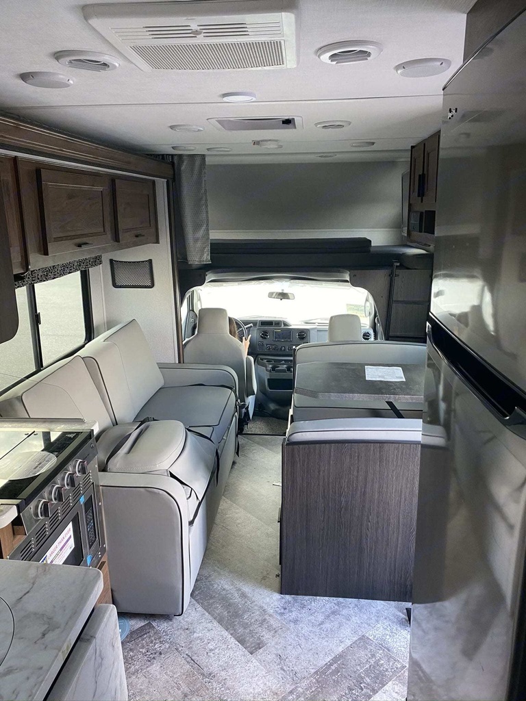 Photo 6 - 2021 Forest River Class C Motorhome rental photo 8