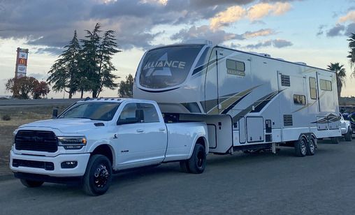 Photo 10 - 2021 Other Fifth Wheel rental photo 12