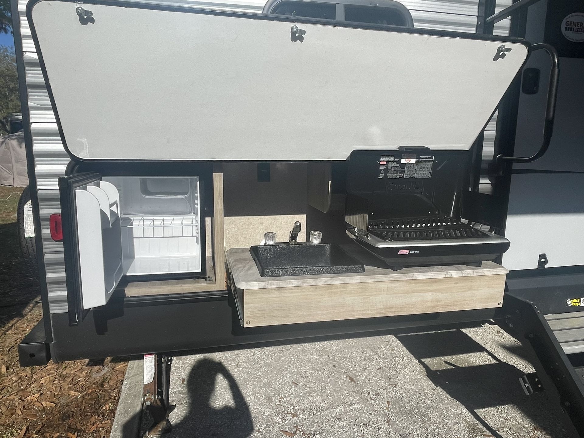 Photo 6 - 2019 Coachmen Travel Trailer rental photo 8