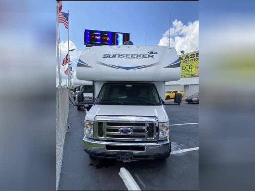 2019 Forest River SUNSEEKER 3250DSLE Class B Motorhome for rent in Miami, FL