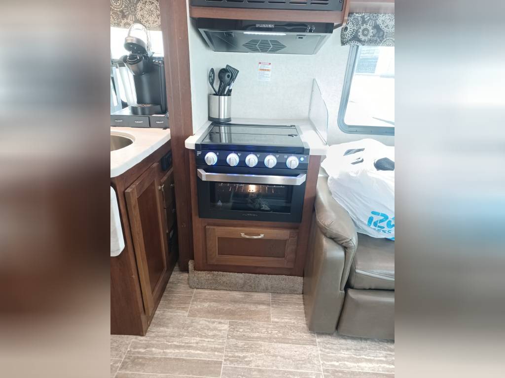 Photo 10 - 2019 Forest River Class B Motorhome rental photo 10