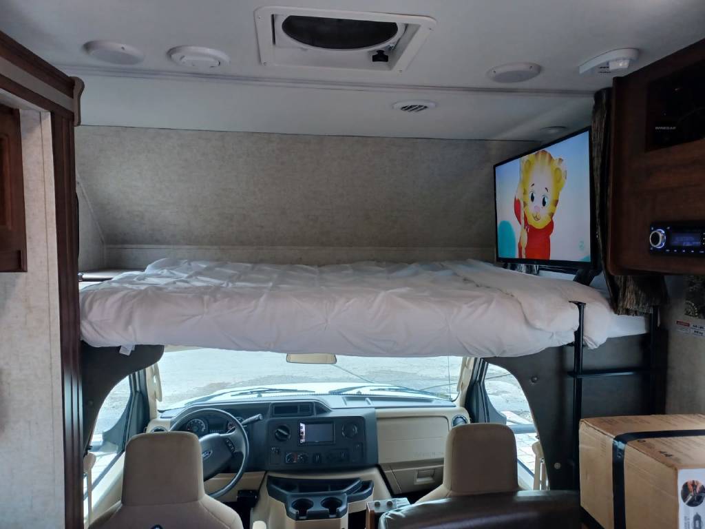 Photo 14 - 2019 Forest River Class B Motorhome rental photo 17