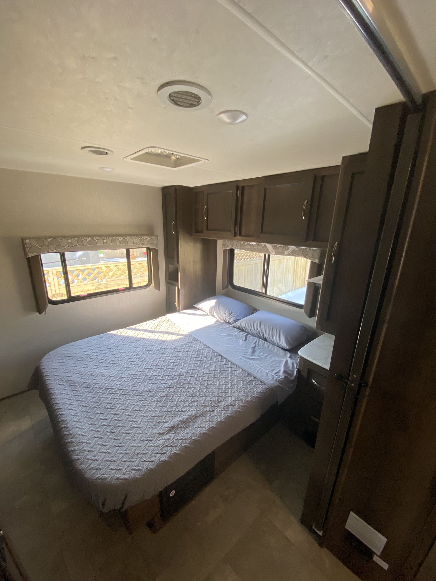 Photo 14 - 2020 Coachmen Class C Motorhome rental photo 16