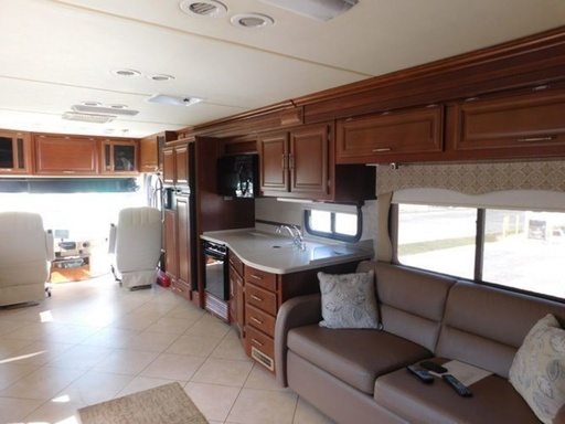 2008 Fleetwood Discovery 40' Class A Motorhome for rent in Tampa, FL