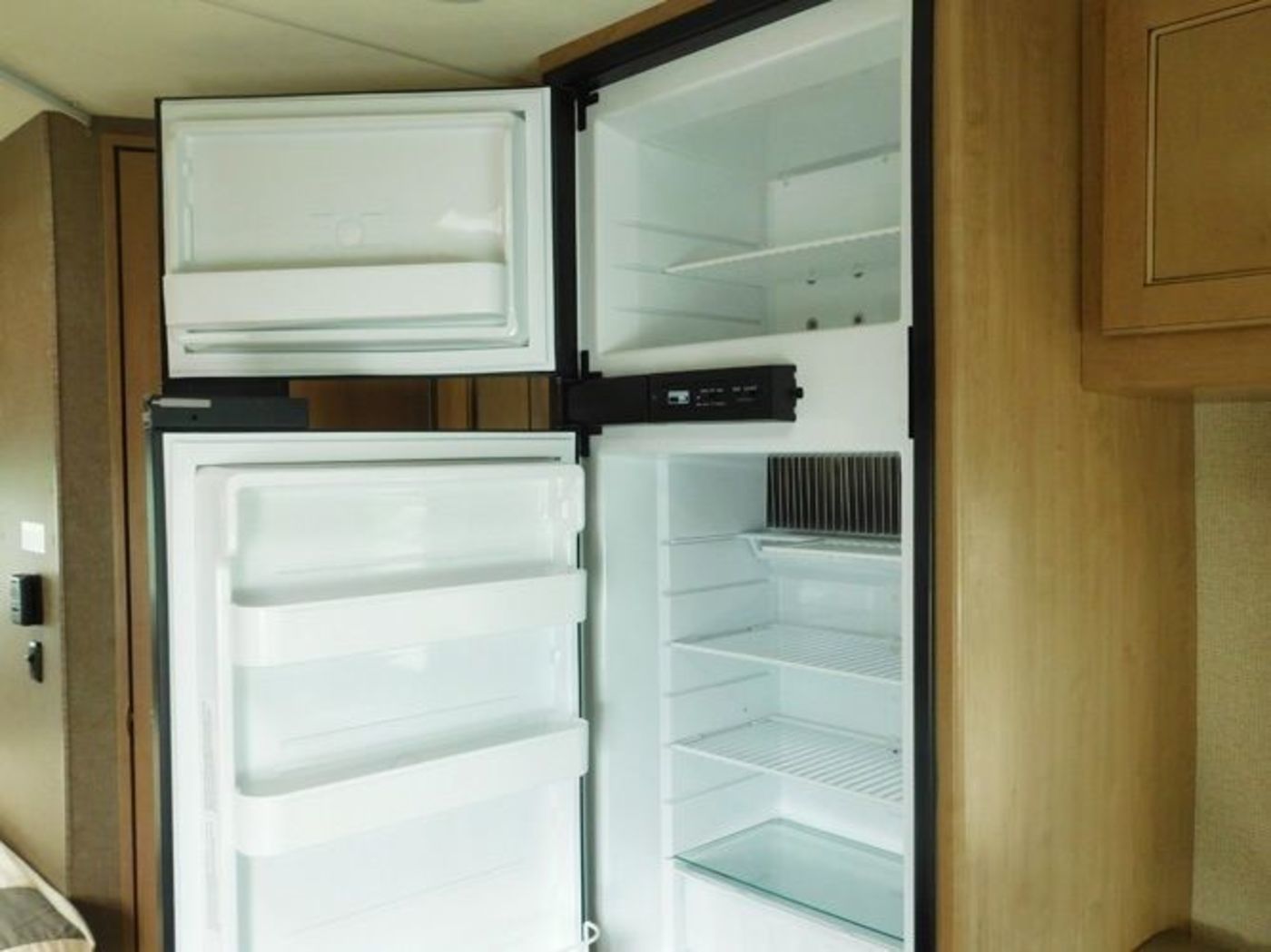 Photo 7 - 2021 Thor Class C Motorhome rental photo 9
