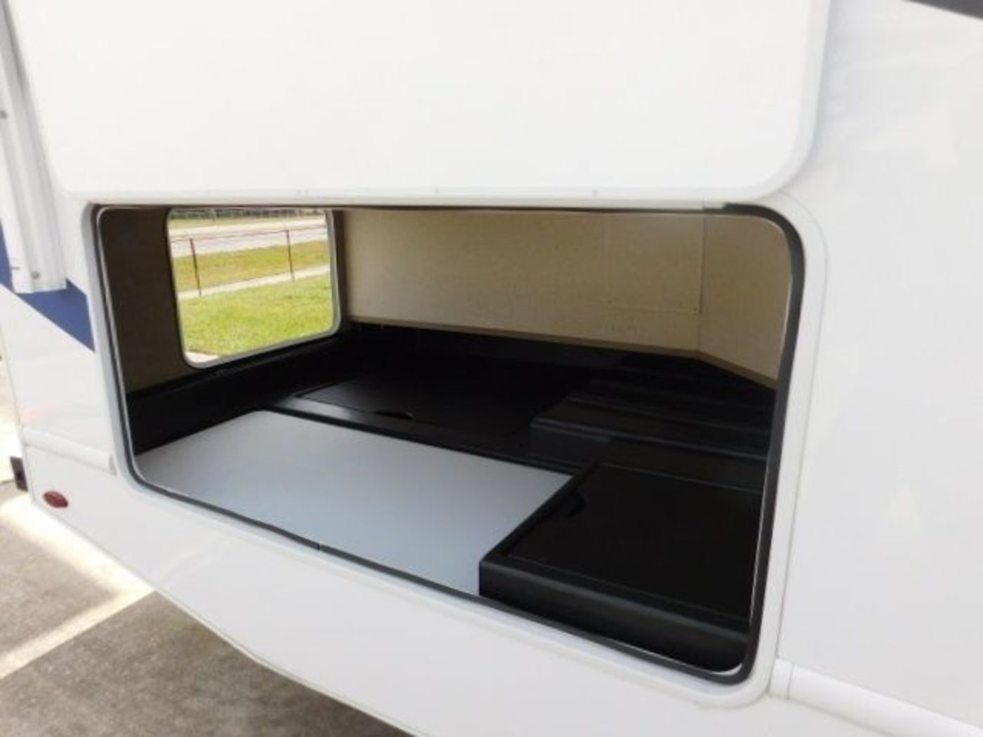 Photo 4 - 2019 Thor Class C Motorhome rental photo 6